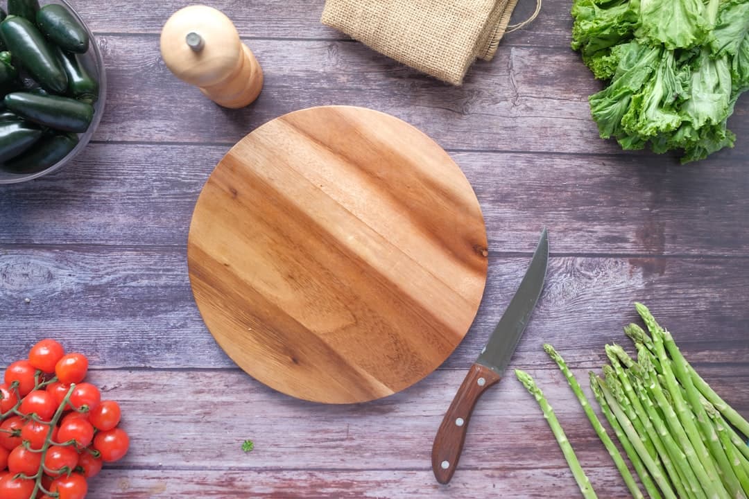 Acacia Wood Cutting Board